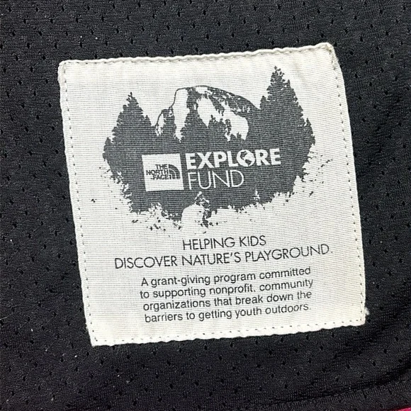 The North Face Soft Shell Jacket - Picture 12 of 14